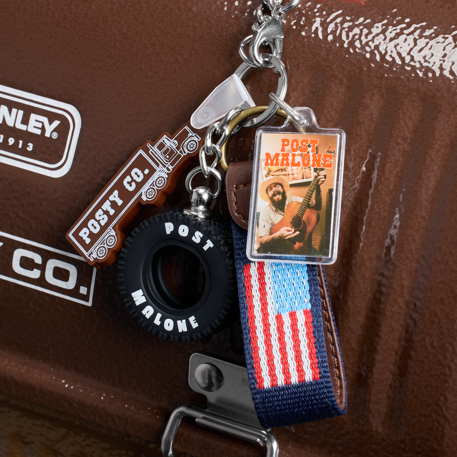 The Post Malone x Stanley Legendary Classic Bottle and Lunch Box Set - Image 4